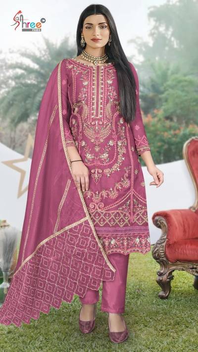 D. NO K 5186 BY AASTHA DESIGNER PAKISTANI SALWAR SUIT WHOLESALER IN INDIA